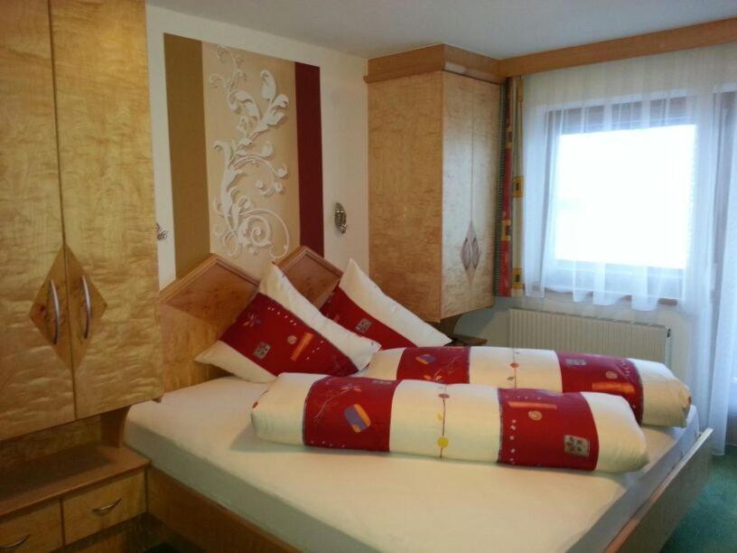 Apart Garni Mirabell Kappl  Habitación foto